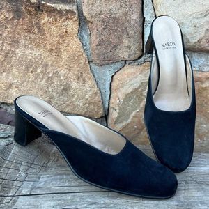 Varda, Made in Italy, Black Suede Block Heel Mules Size 10.5 (Fits 9.5-10 M)
